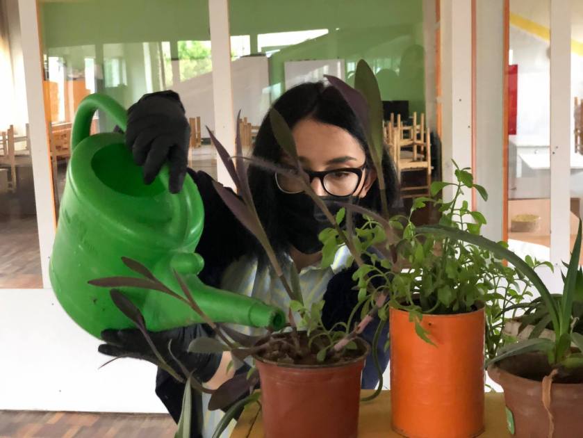 100082266_254384772342207_5581371934580408320_n