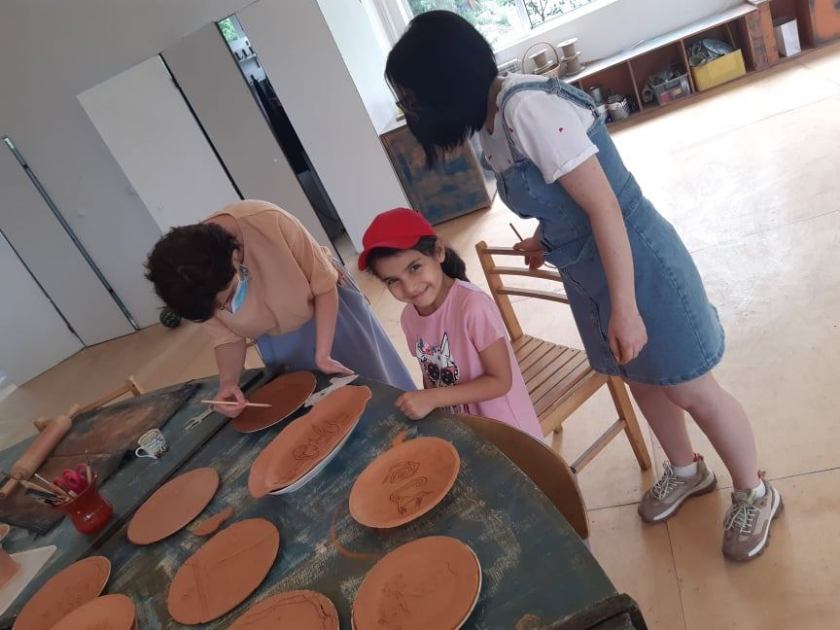 101573557_353341265642957_5168606868557266944_n